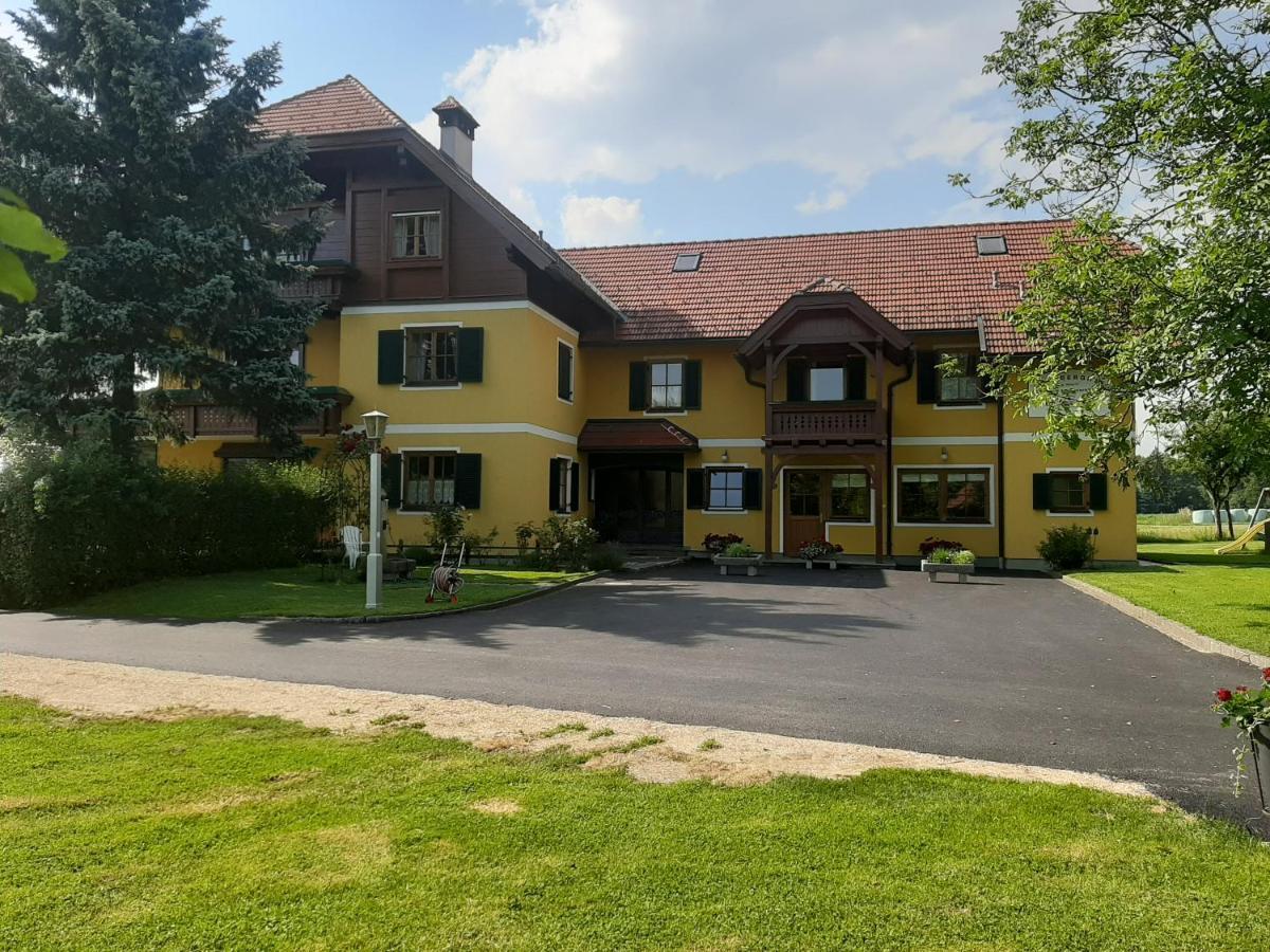 Dachberghof Apartment Sankt Andrä Exterior foto